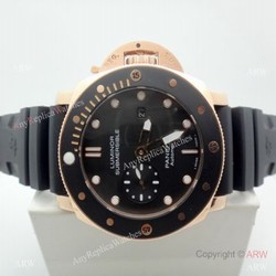 Panerai Submersible Rubber Strap PAM684 Copy Watch Rose Gold Black Bezel