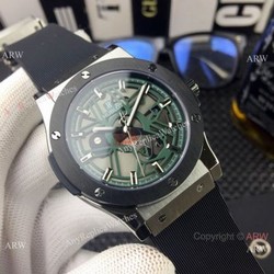 Replica Hublot Classic Fusion 43mm watches Black Bezel Rubber Strap