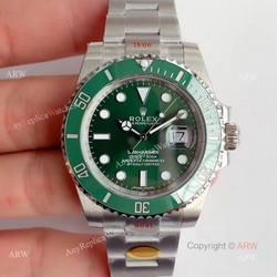 Noob V11 Replica Rolex Submariner Green Face 116610LV Watch 904L Swiss 32355