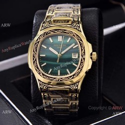 Clone Patek Philippe Nautilus Gold Tattoo Wrist Malachite Green Dial