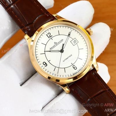 Jaeger-LeCoultre Master Date White Dial Gold Watch  2019 Replica