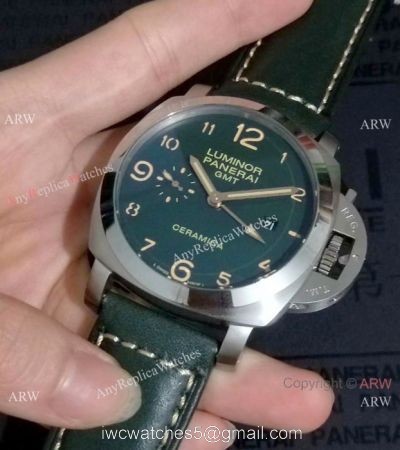 Panerai Luminor GMT Stainless Steel Green Watch Best Replica