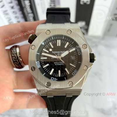 Audemars Piguet Replica Watches  Royal Oak Offshore Diver 43mm Watch