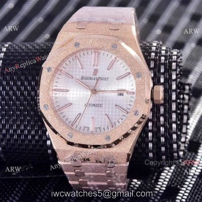 Replica Audemars Piguet Frosted Rose Gold Watch  Silver Dial 41 MM