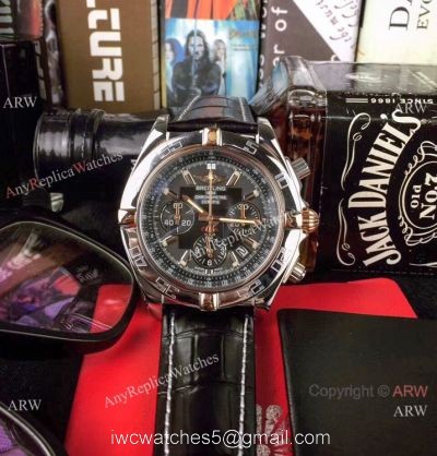 Replica Breitling Chronomat 01 Two Tone Rose Gold Watch