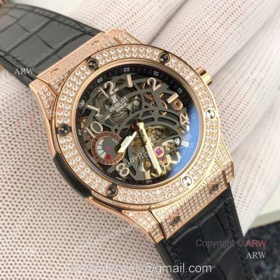 New replica Hublot Classic Fusion Rose Gold Diamond Watch Black Face