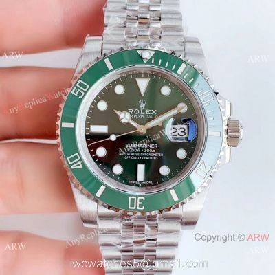 (EW) Swiss Rolex Submariner Hulk Replica Watch Green Dial Jubilee Strap 3135 Movement