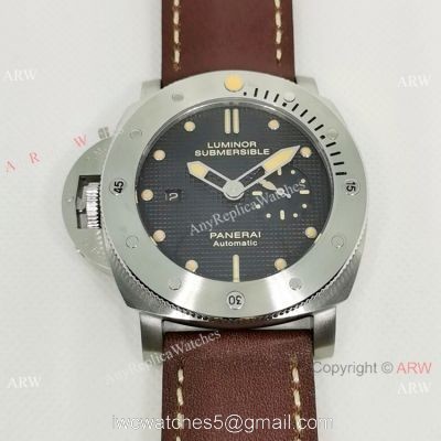 New Copy Panerai Luminor Submersible PAM569 47mm Watch  Left-Handed