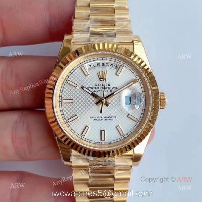 Noob Factory V3 Replica Rolex Presidential 41mm Yellow Gold Day Date ii Watch