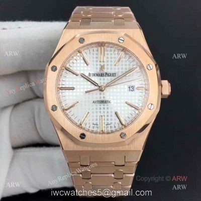 BF Swiss Replica AP 15400 Audemars Piguet Royal Oak Rose Gold Silver Dial Watch