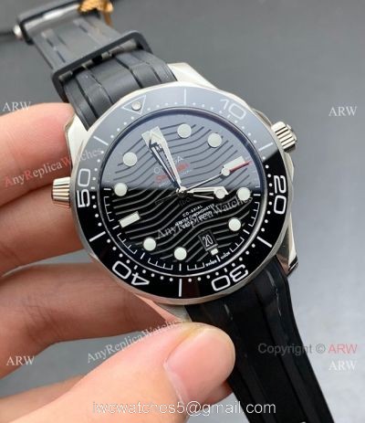 VS Factory Omega Seamaster Diver 300m VS 8800 Watch Black Rubber Strap Black Dial