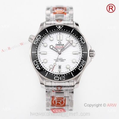 2021 NEW  Grade A Replica Omega Seamaster 300m Diver OR Calibre 8800 Watch White Dial 42mm