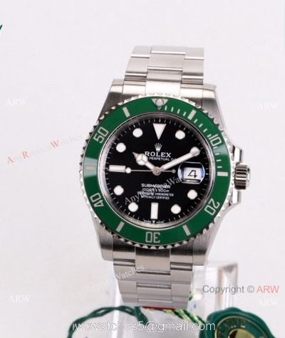 Swiss Grade 1 Rolex Green Submariner 1:1 VS 3235 New 41mm Watch  72 Power Reserve