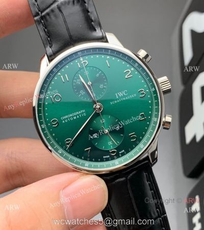 YL Fatcory Swiss Replica IWC Portugieser Green Dial 7750 Watch