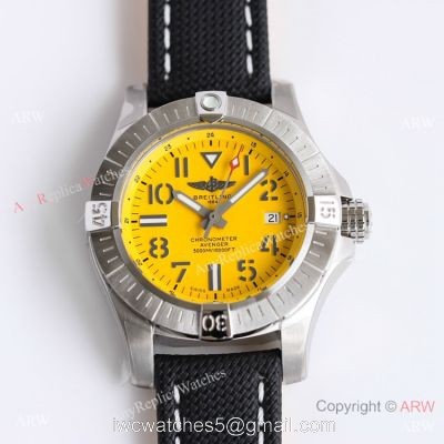 (GF) Swiss Breitling Avenger Automatic 45 Seawolf Asia2824 GF Watch Yellow Dial with Arabic Markers