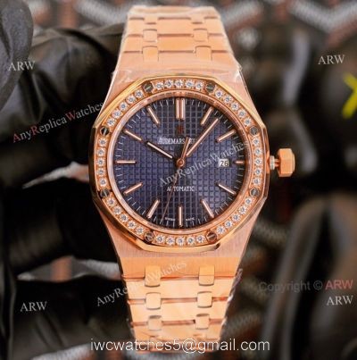 High Quality Replica Audemars Piguet Royal Oak 41mm Blue Face Rose Gold Watch With Diamonds
